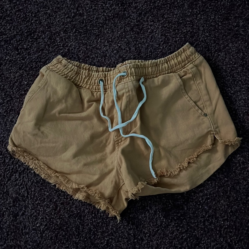 Billabong shorts